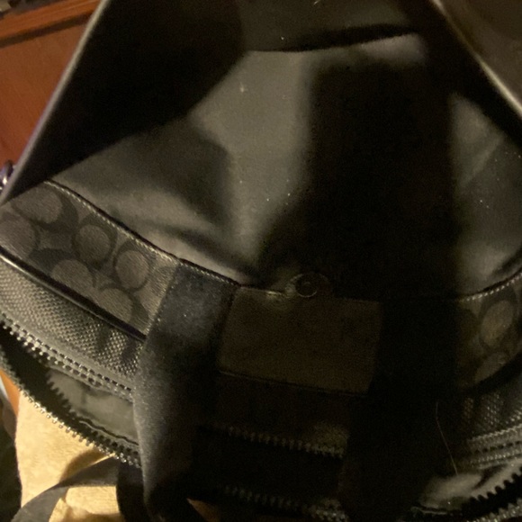 Coach monogram messenger bag - Picture 4 of 6